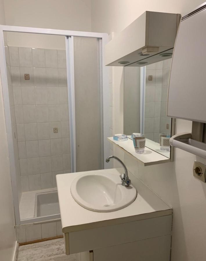Studio Meuble Gare Angers Ngoại thất bức ảnh